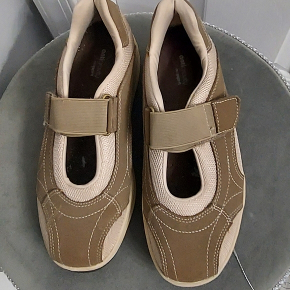 👟Casual Shoes/EASY SPIRIT         NWOB - Picture 2 of 11